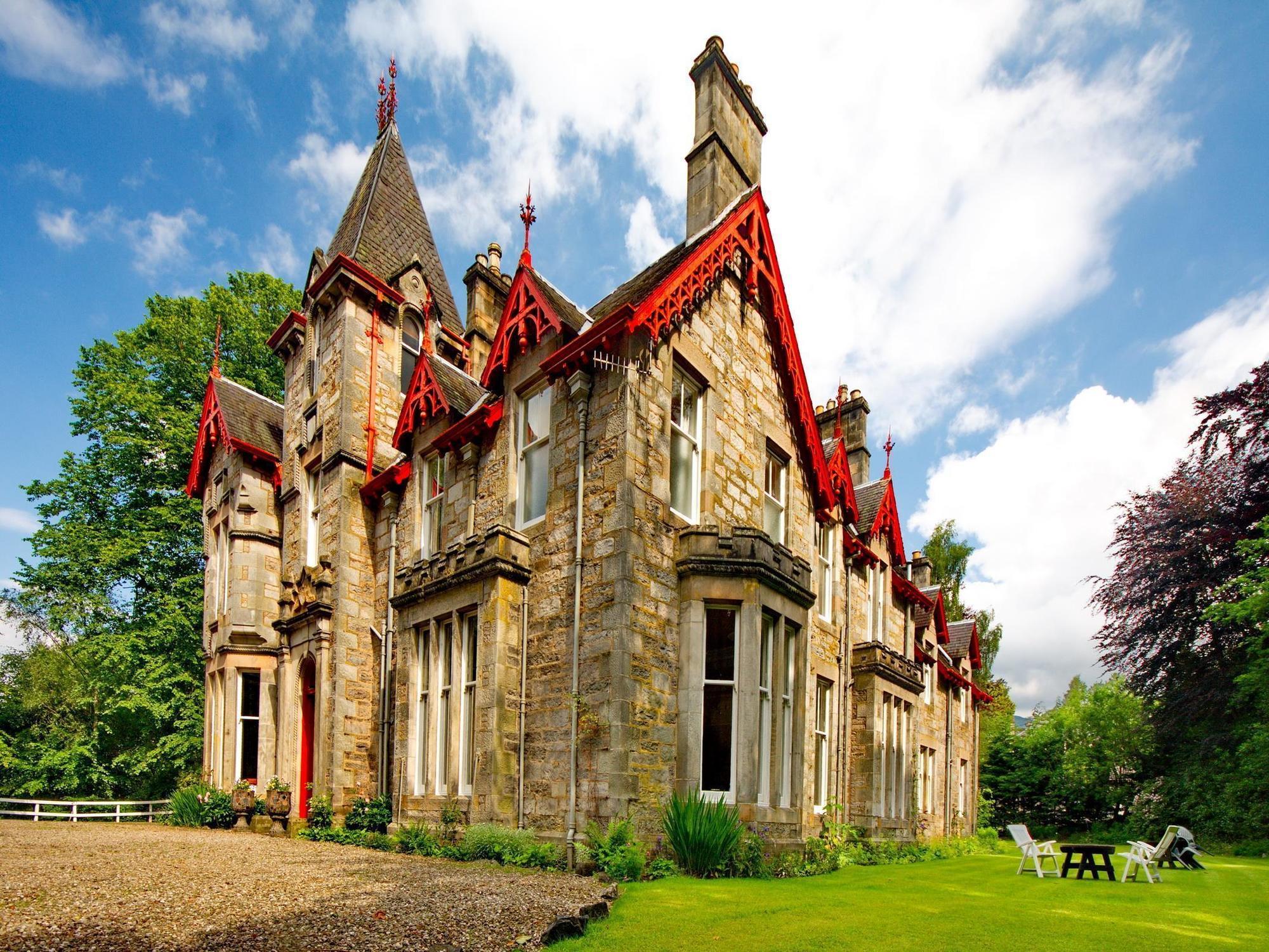 Birchwood Hotel Pitlochry Exterior photo